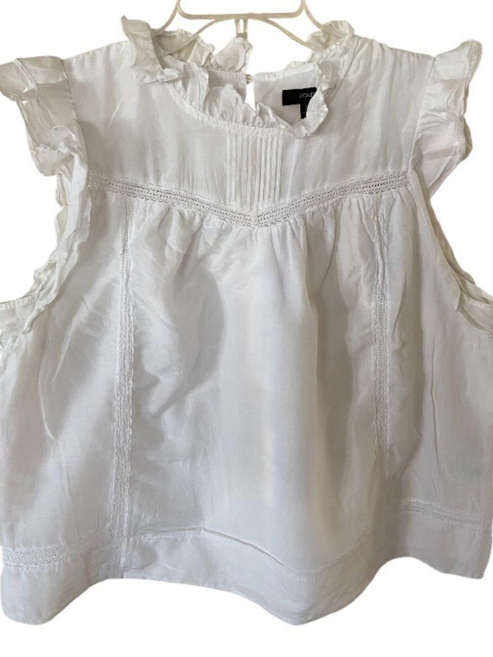 J. Crew White Ruffle Neck Cotton/silk top size XL, lining, button in back